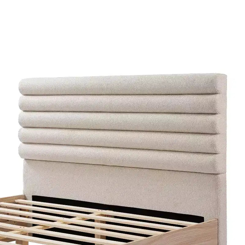 Cadre de lit en bois avec tête de lit capitonnée en boucle taupe